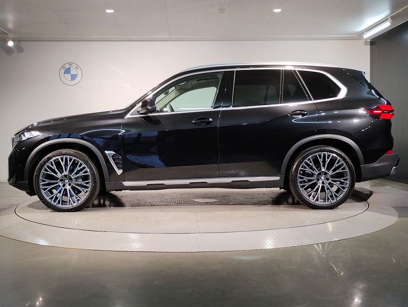 X5 xDrive30d RHD