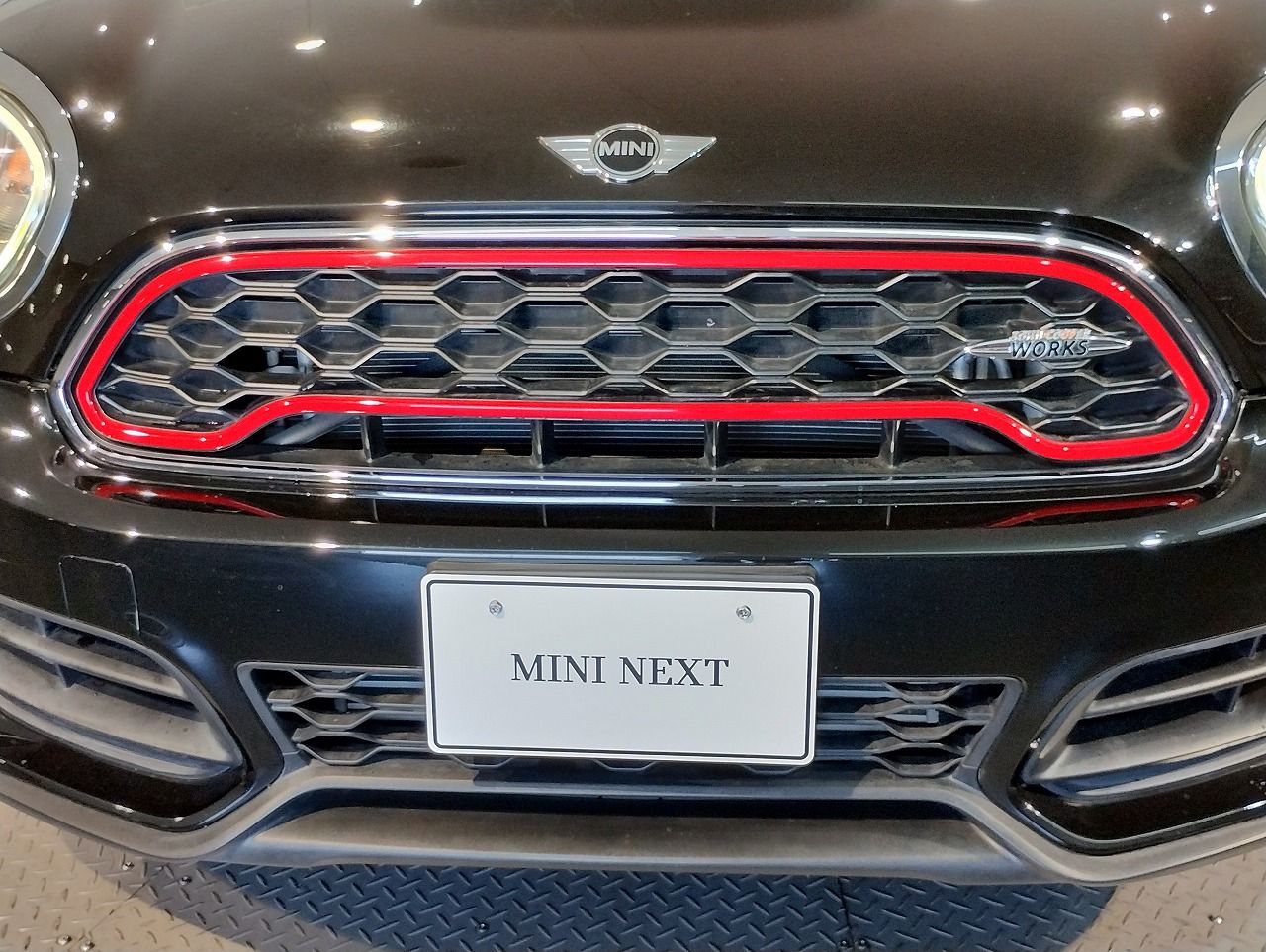 MINI CROSSOVER JCW