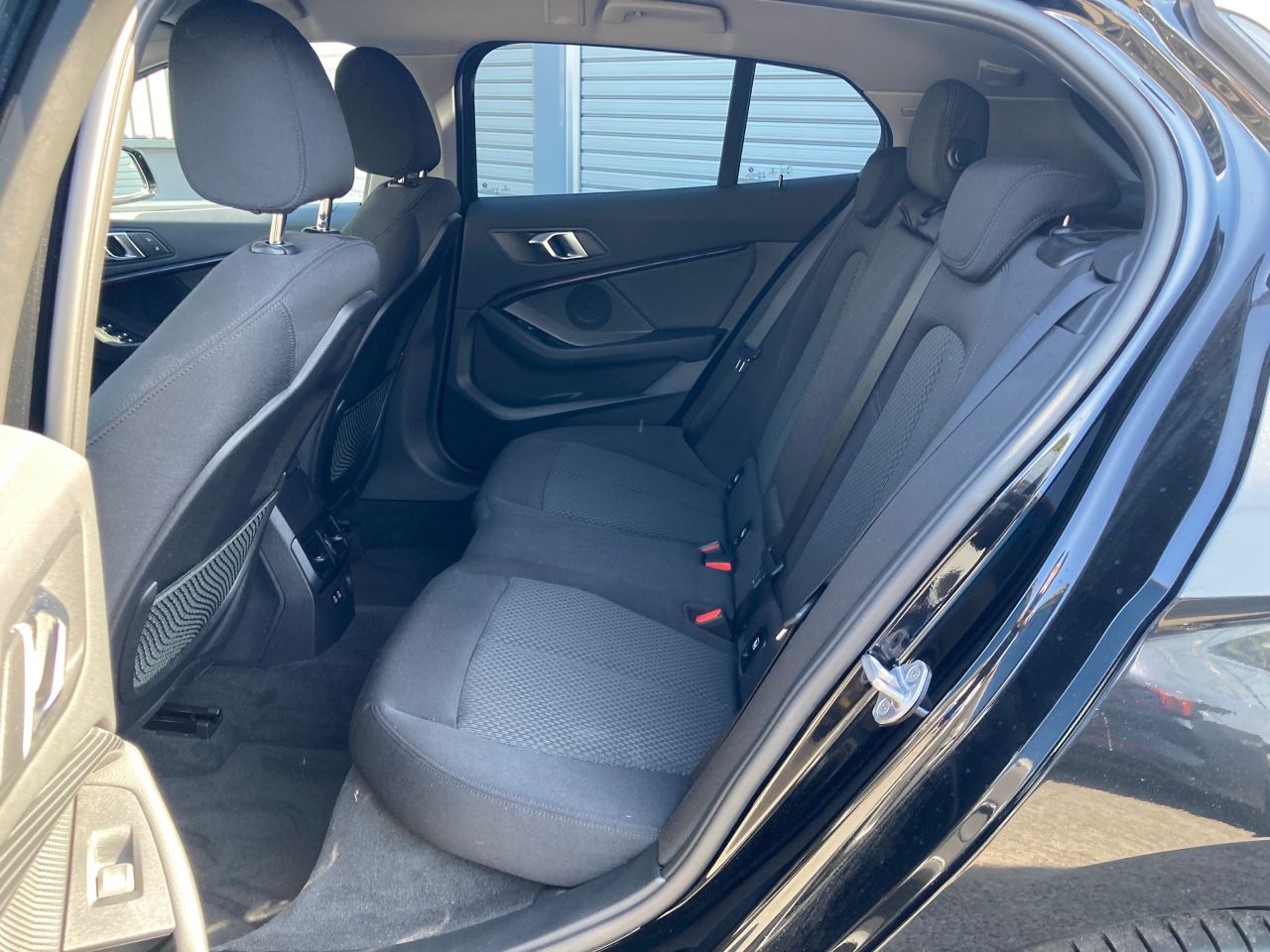 F40 118d Sports Hatch 5-door B47 2.0d