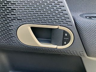 J01 MINI Cooper SE