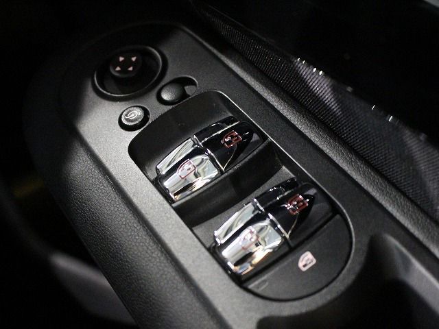 MINI CLUBMAN COOPER D
