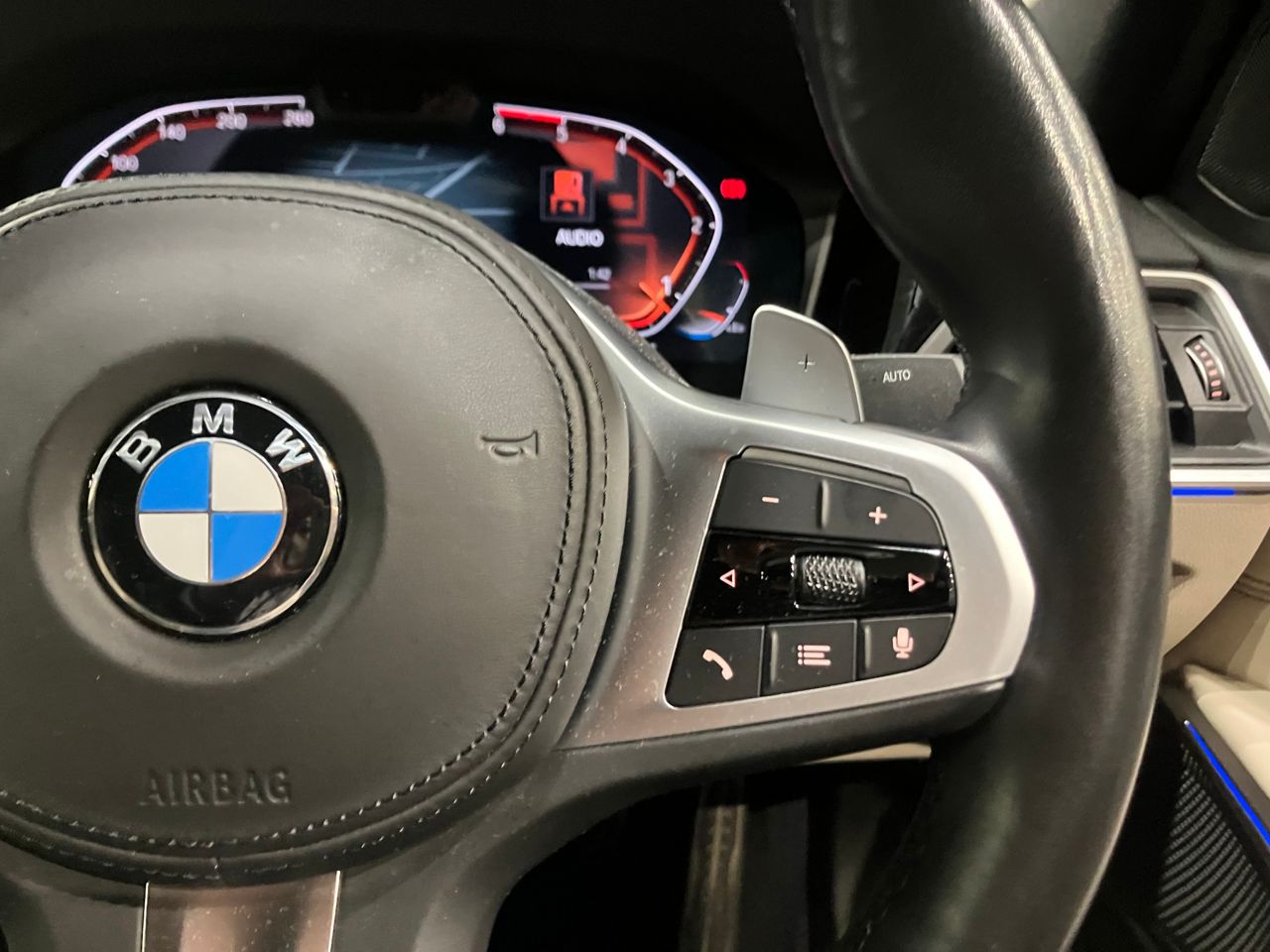 G20 320d xDrive RHD Saloon