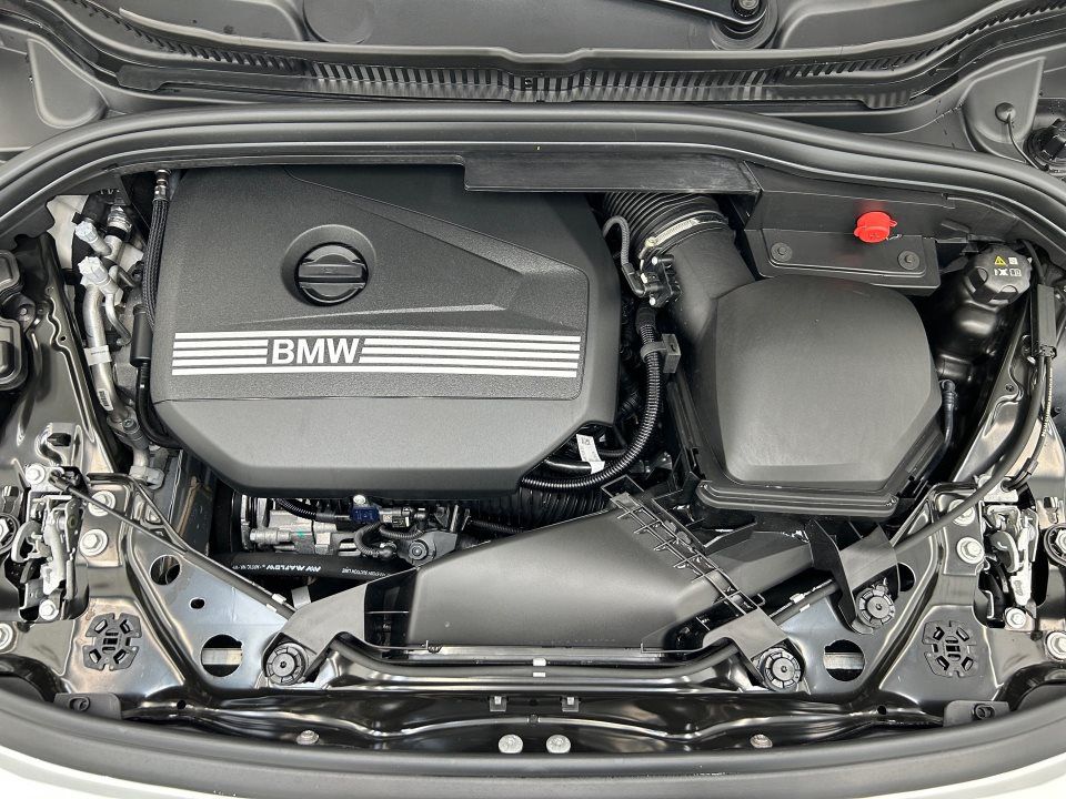 BMW 218