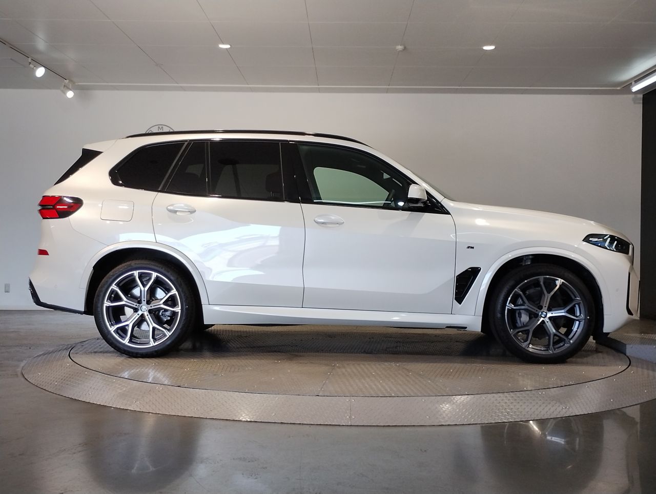 X5 xDrive40d RHD