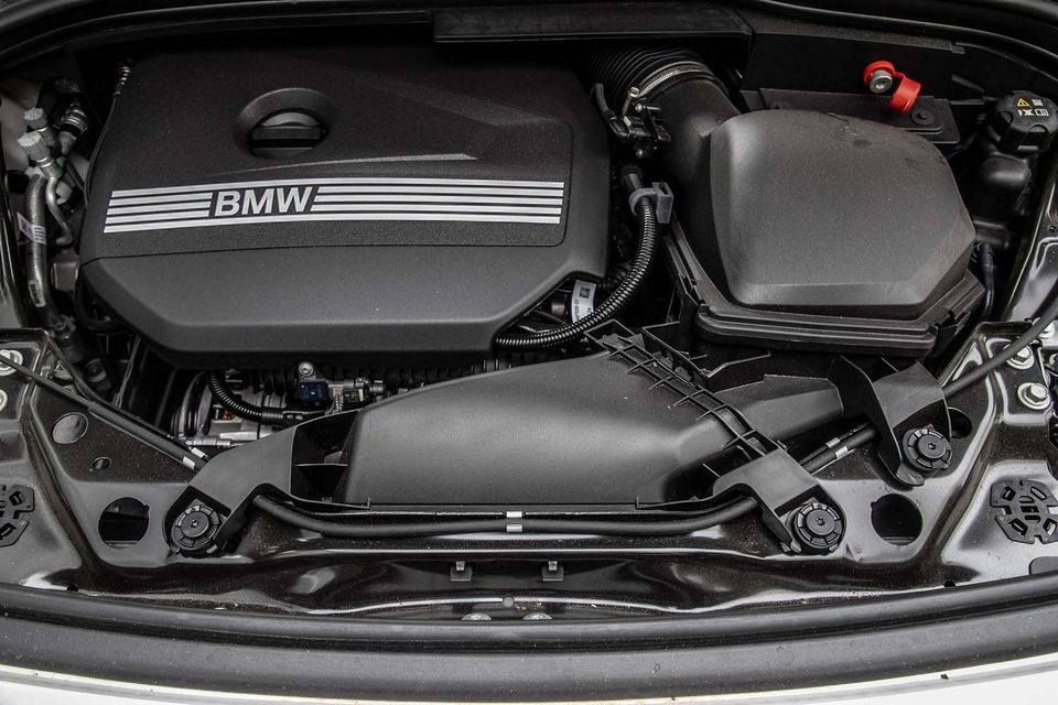 BMW 216