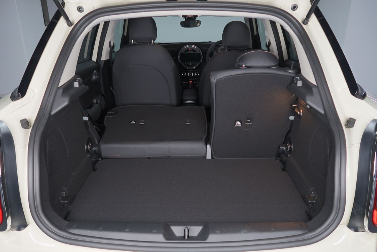 F55 MINI Cooper 5-Door Hatch LCI