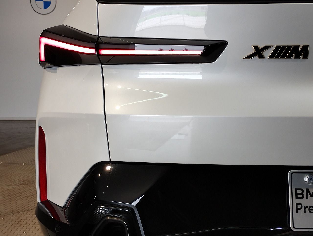 XM RHD