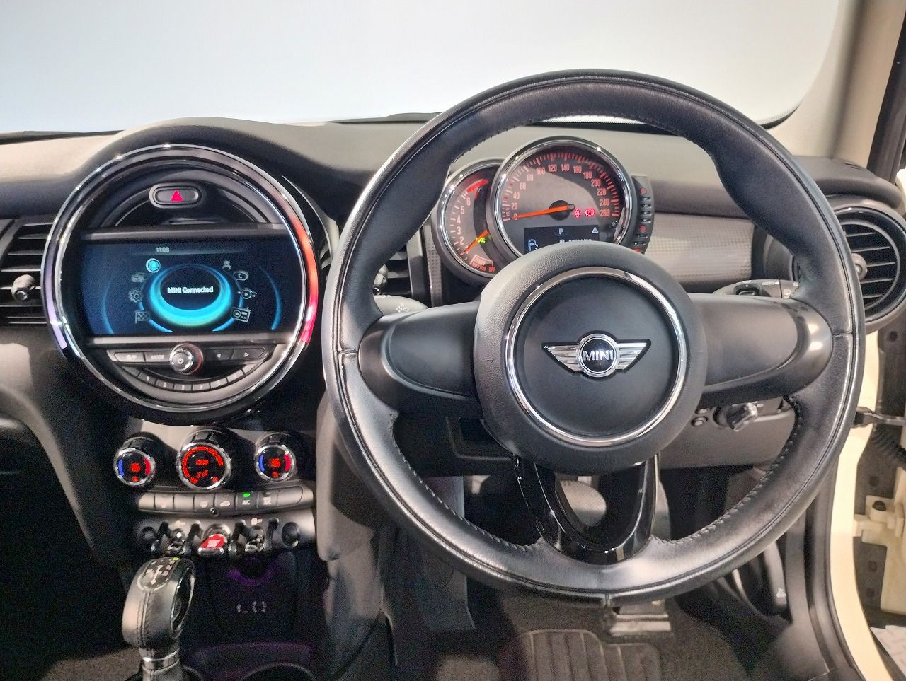F55 COOPER