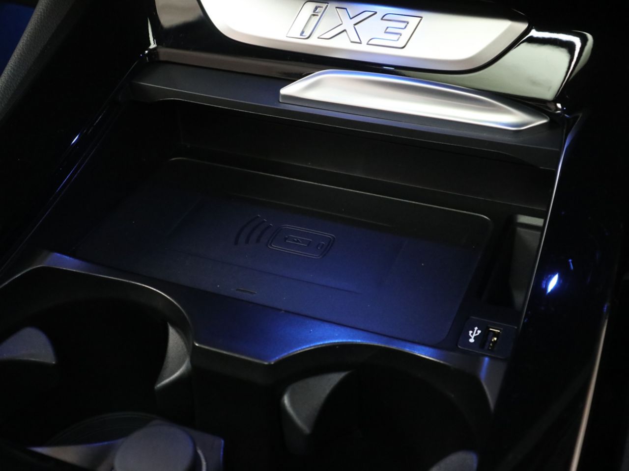 G08 iX3 BEV RHD