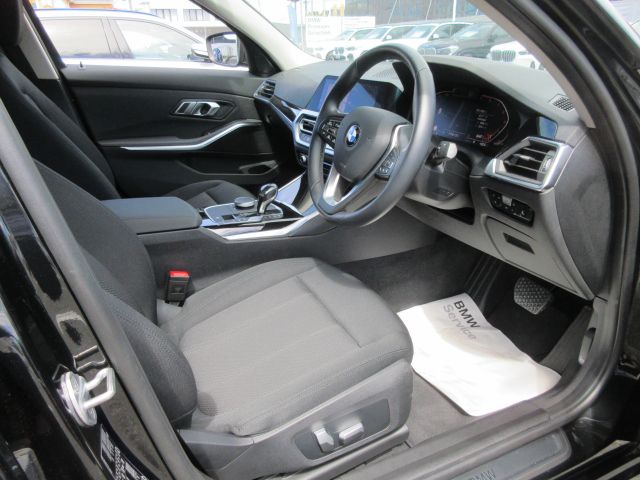318i Berline RHD