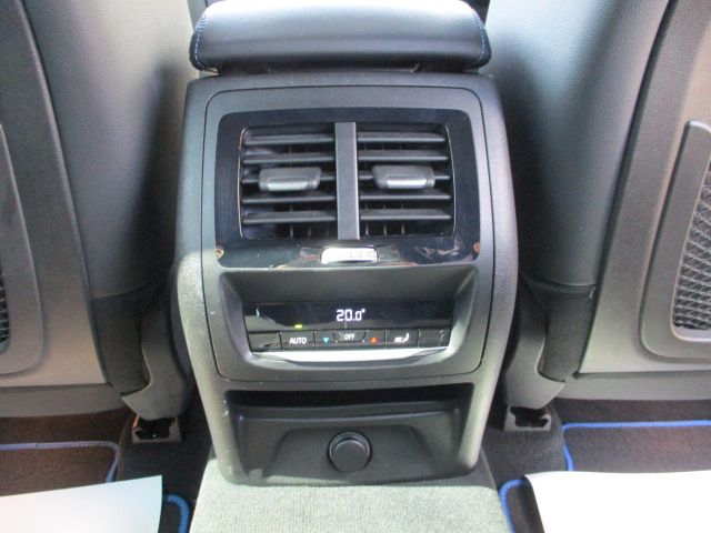 X3 20D
