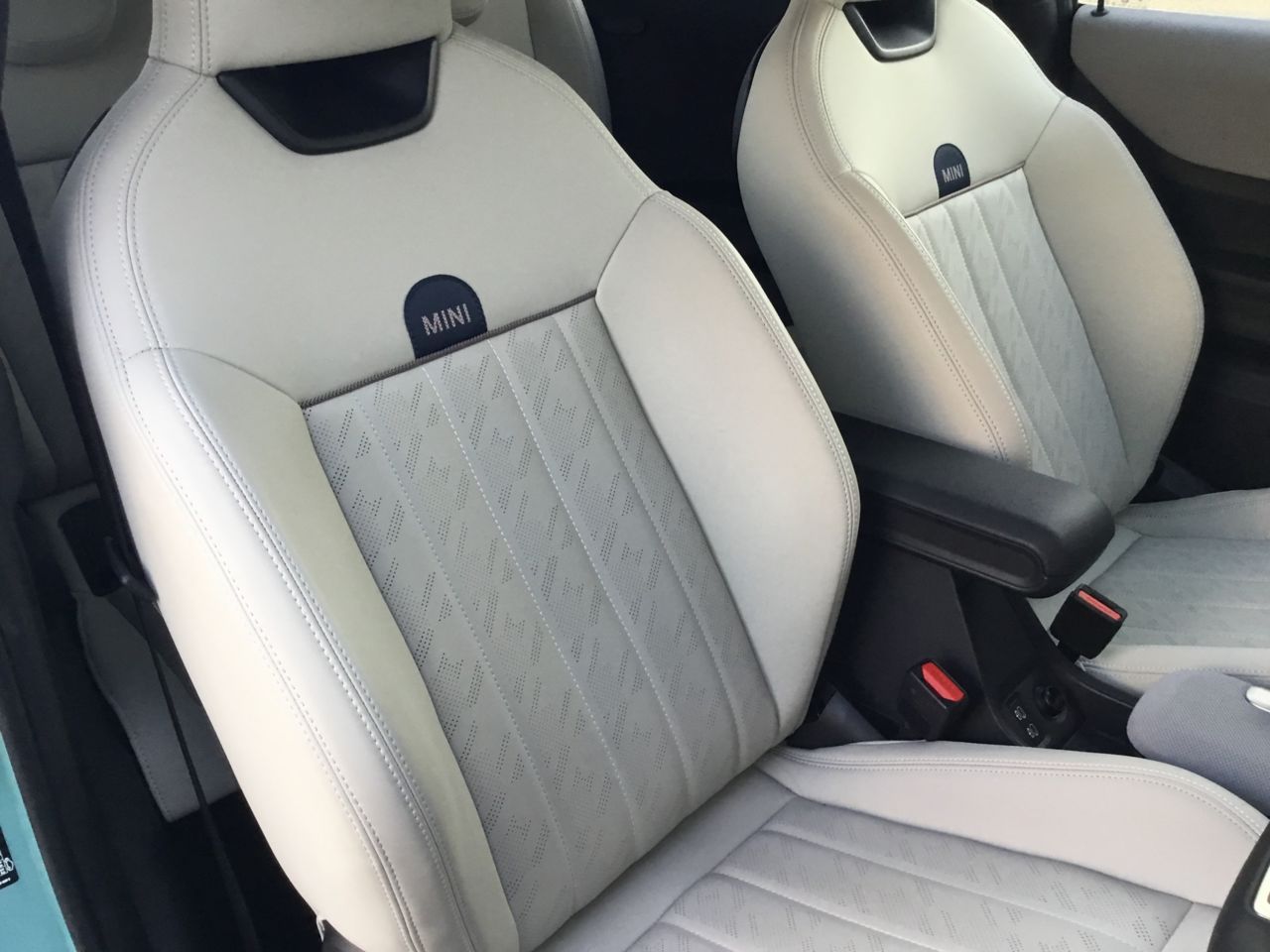 F66 MINI Cooper C 3Dr