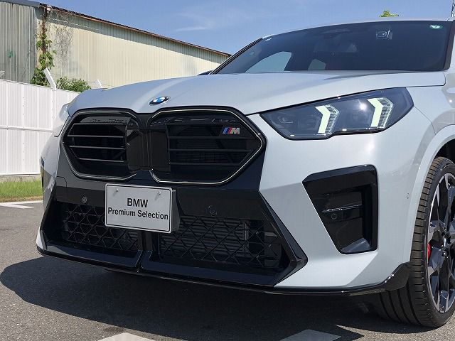 X2 M35i xDrive RHD