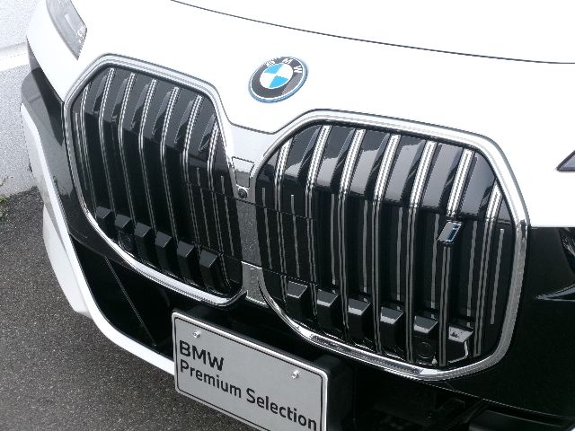 BMW i7 eDrive50 Sedan RHD