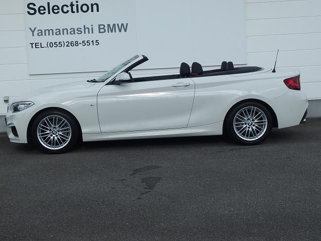 220I CABRIOLET RHD