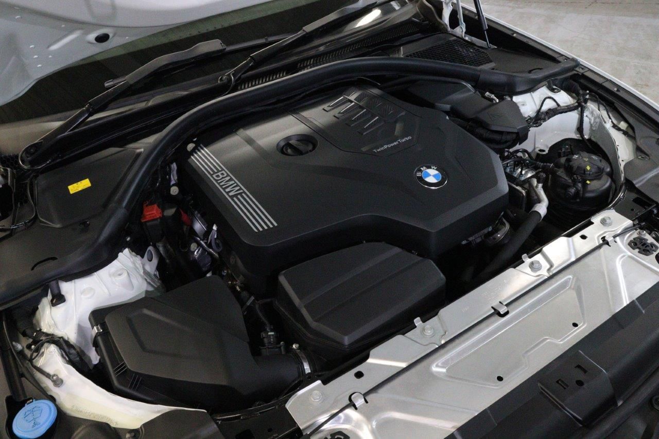 G20 320i Saloon RHD TU
