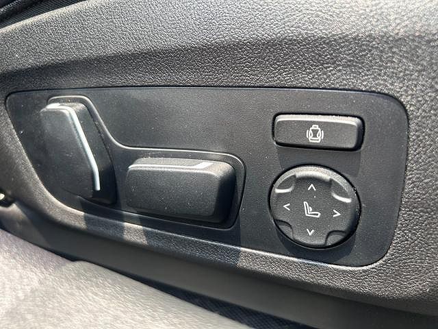 320d xDrive Berline RHD