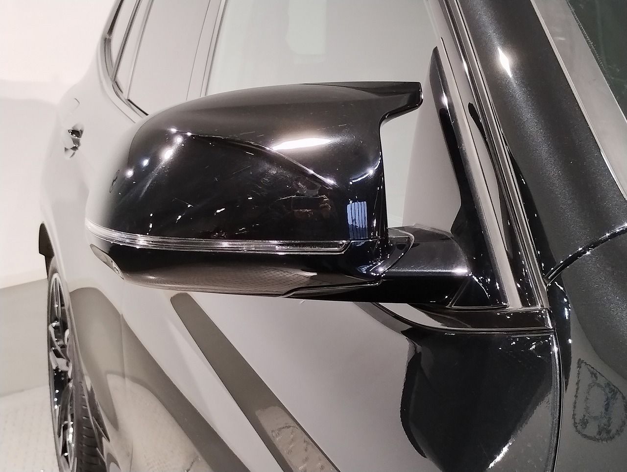 G01 X3 M40d RHD LCI ZA