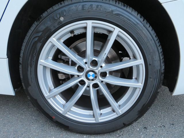 318i Berline RHD