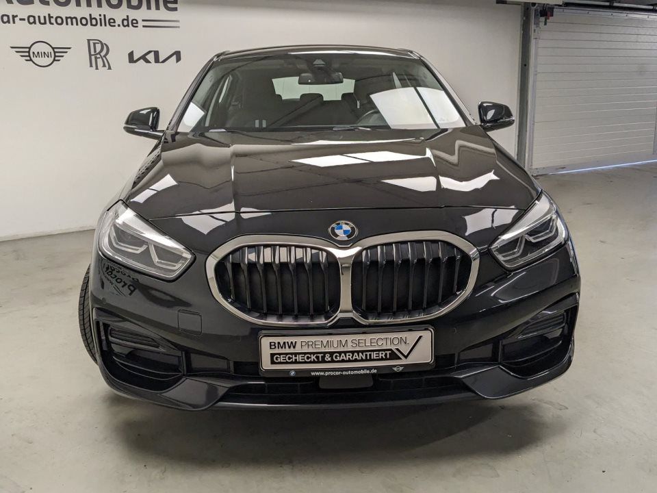 BMW 118