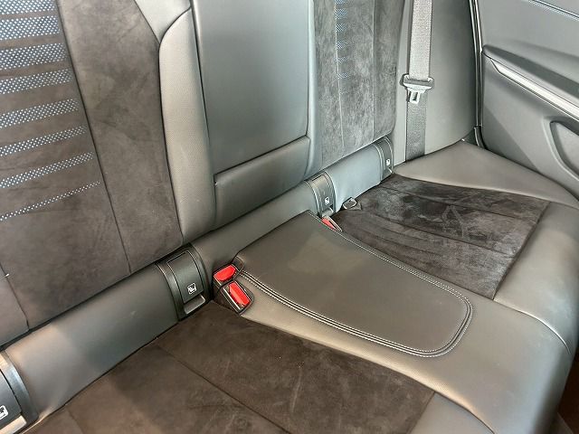 G20 320d xDrive RHD Saloon