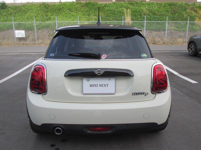 MINI Cooper D 3-Door Hatch