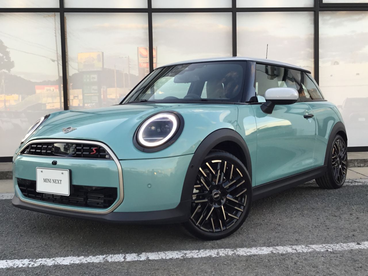 F66 MINI Cooper S 3Dr