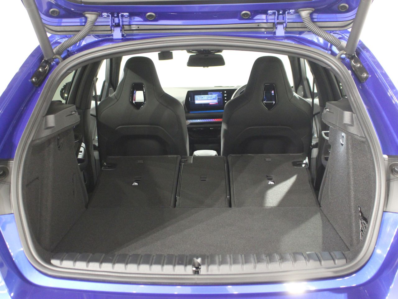 M135 xDrive Sports Hatch