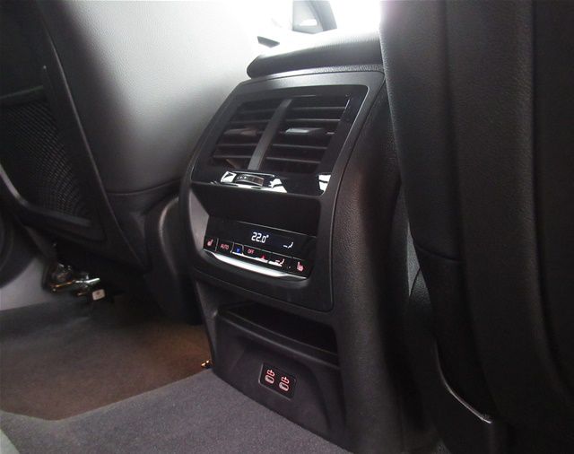 X4 xDrive20d RHD