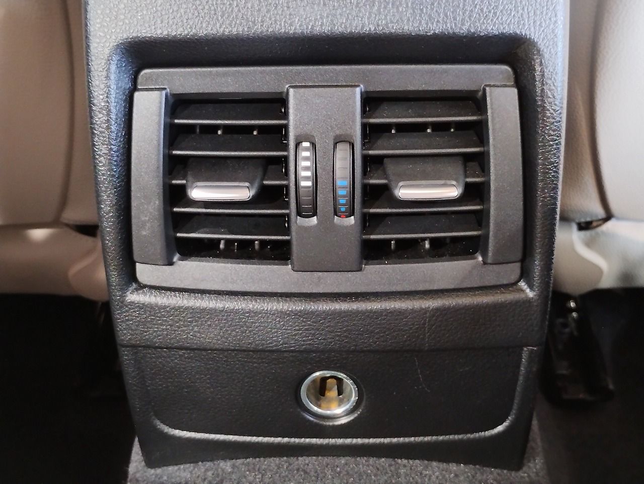 118 5DOOR RHD