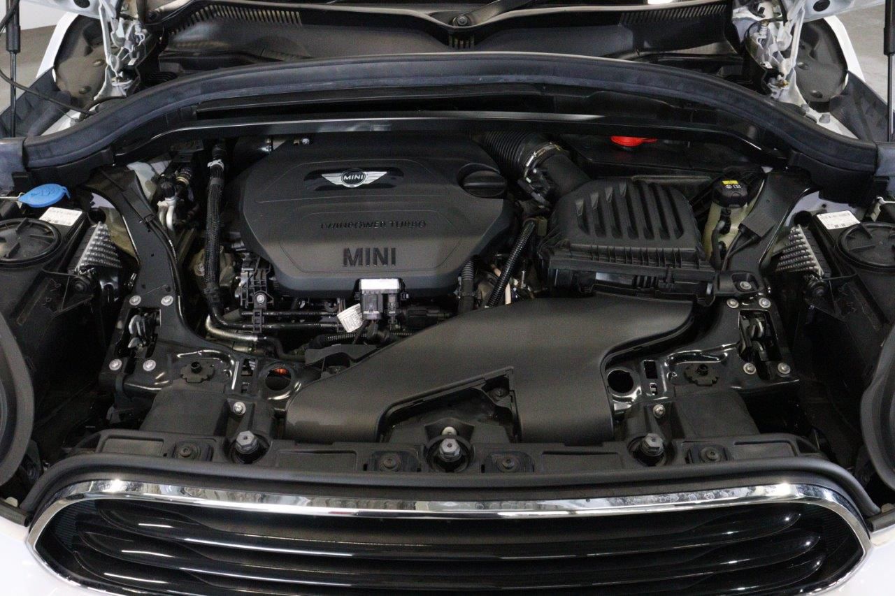 MINI CROSSOVER COOPER D