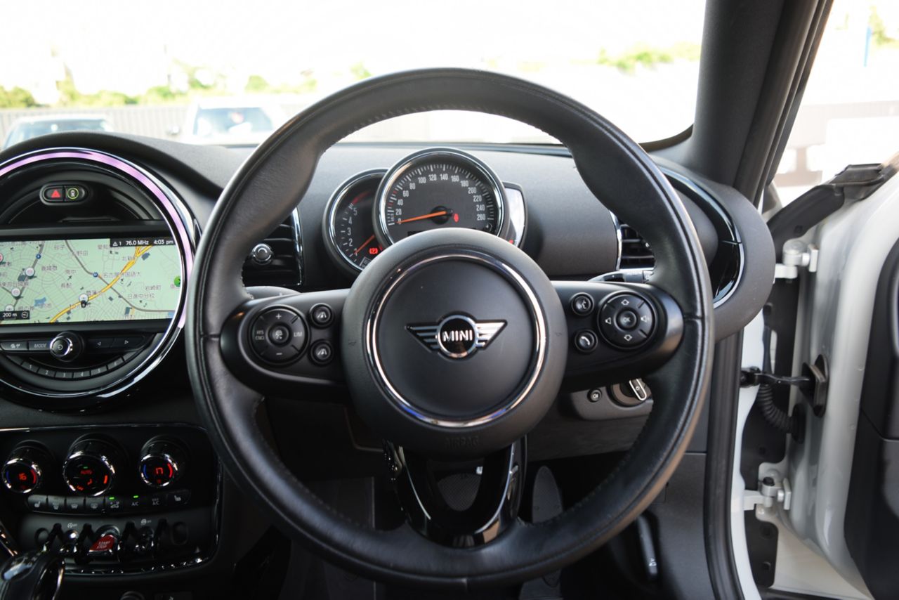 MINI CLUBMAN COOPER D