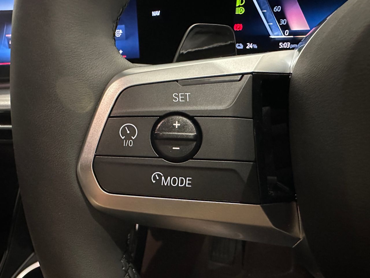 iX2 xDrive30 MSP