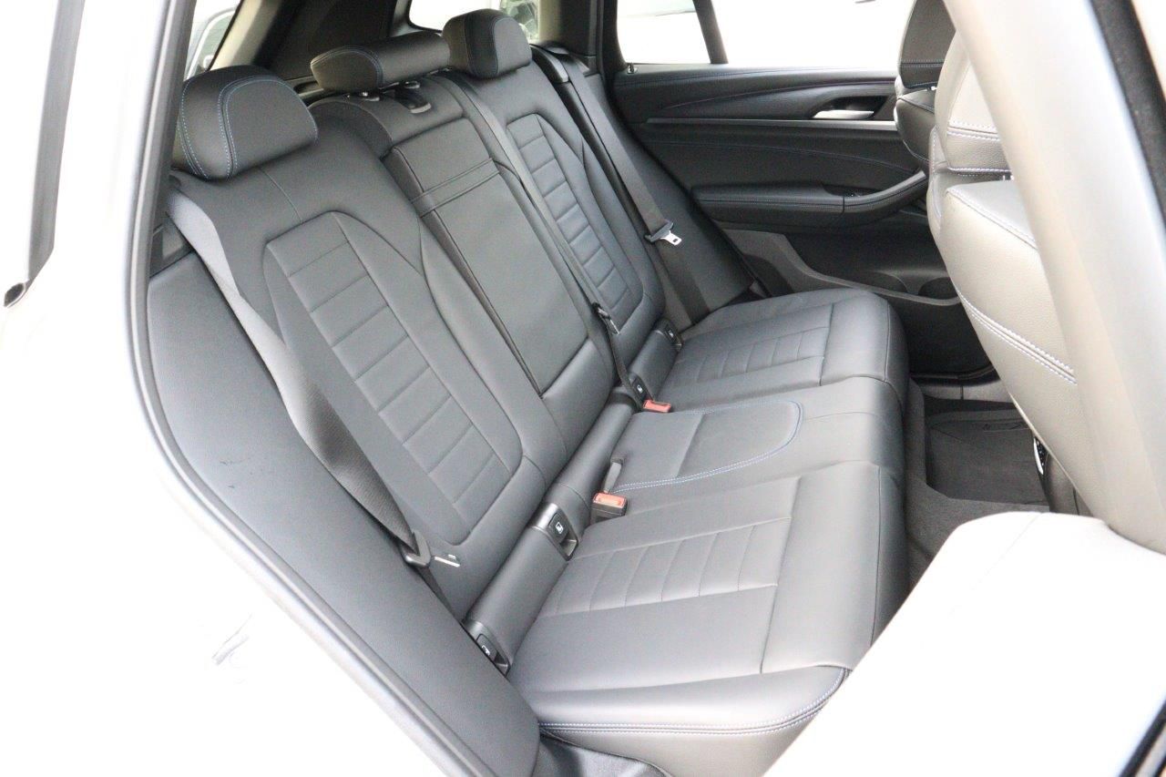 G08 iX3 BEV RHD