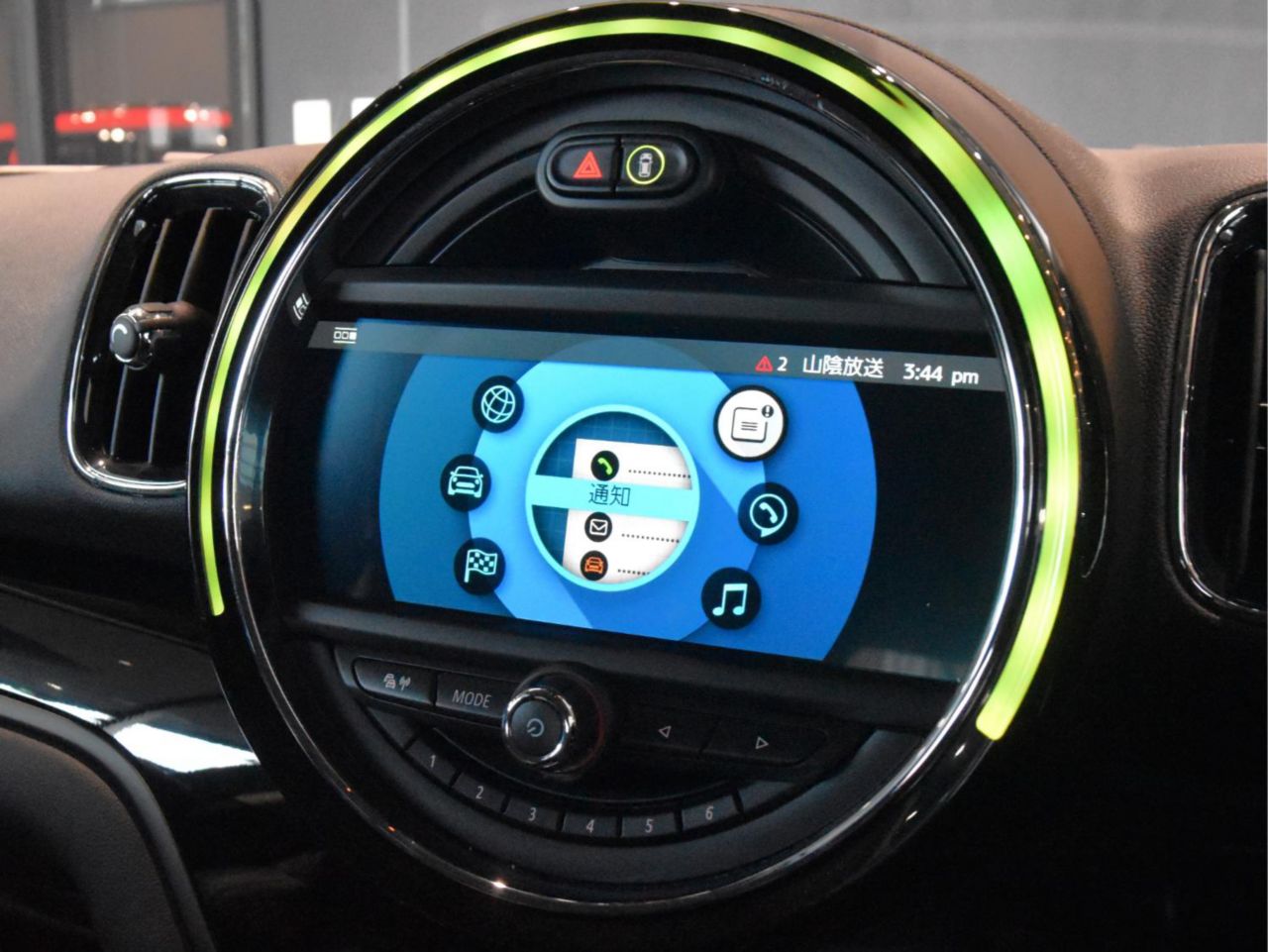 MINI CROSSOVER COOPER D ALL4