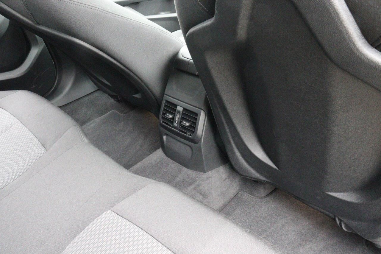 118i RHD