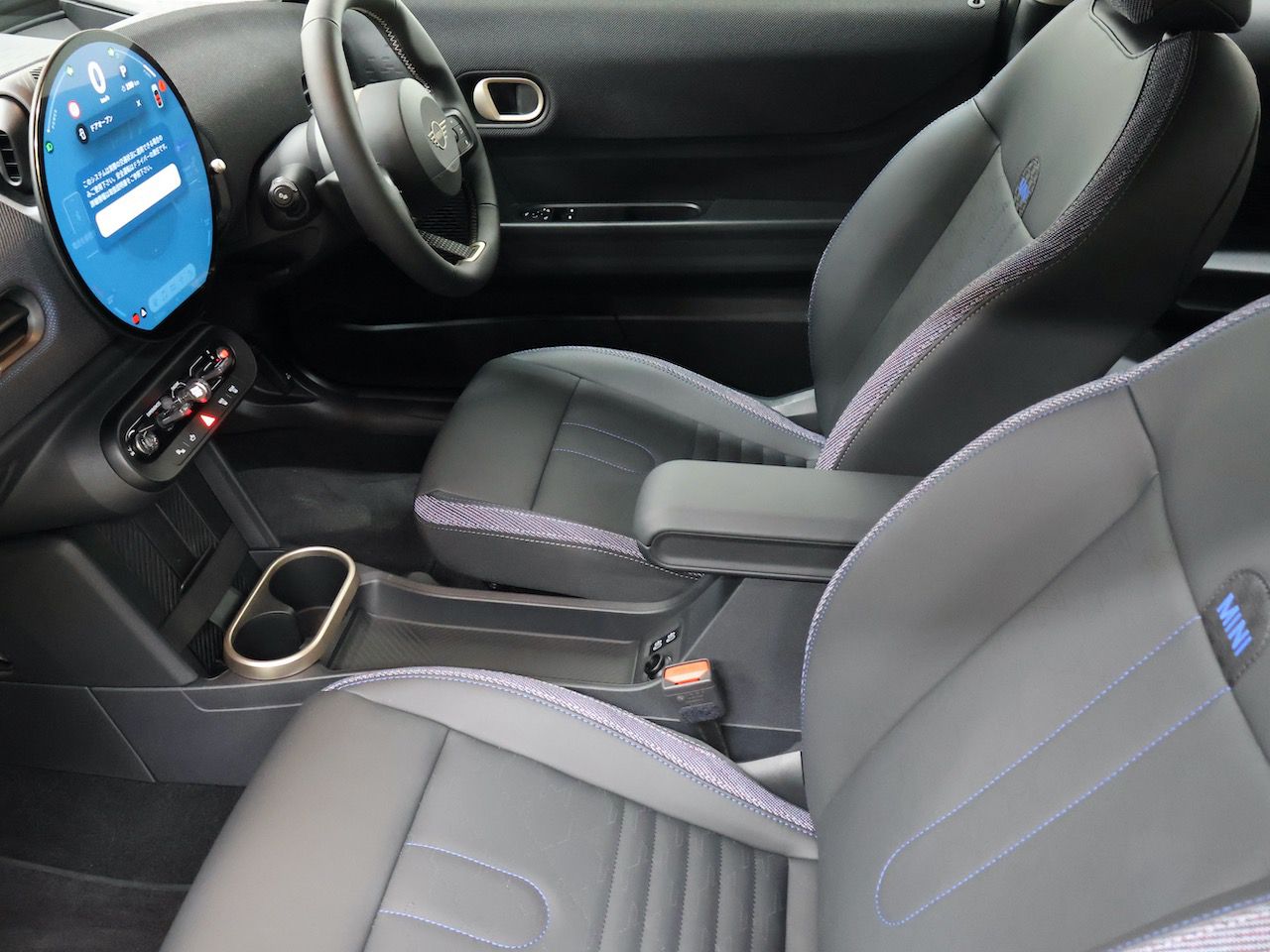 F66 MINI Cooper C 3Dr