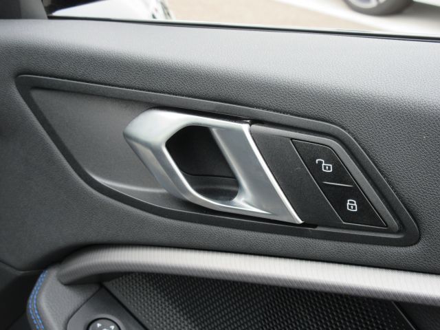 118i RHD
