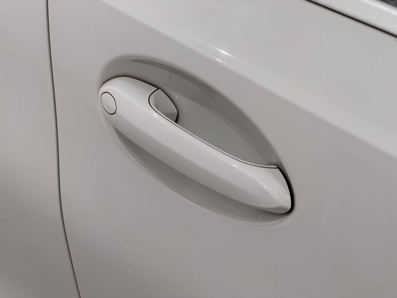 G21 320i RHD
