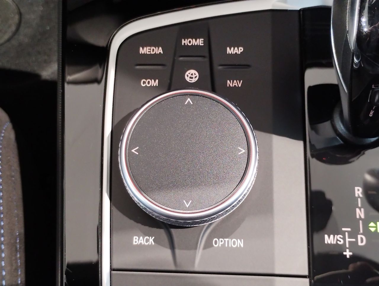 F4* **35i xDrive **** ***** B48 2.0i