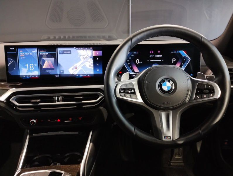 320d xDrive Berline RHD