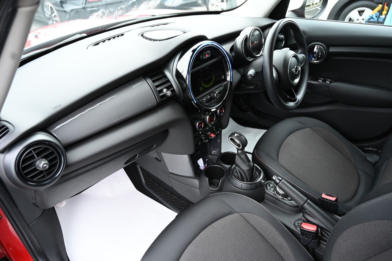 F55 COOPER