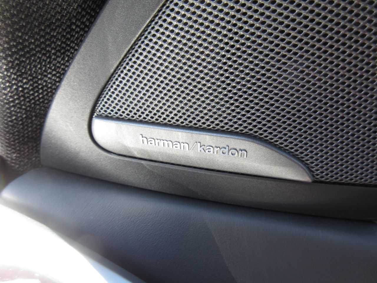 X* xDrive30d RHD