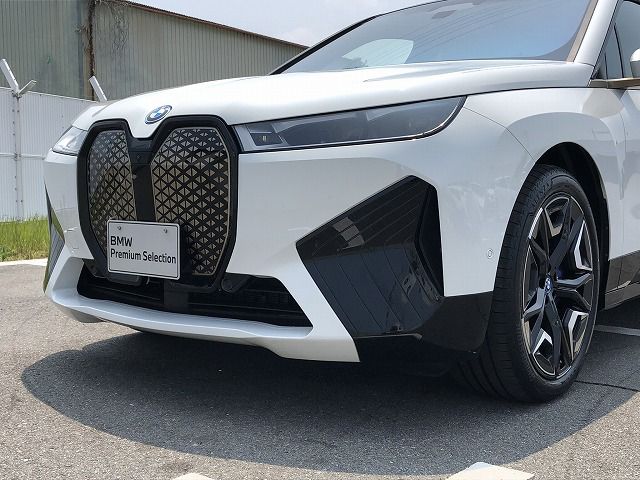 i20 iX xDrive40