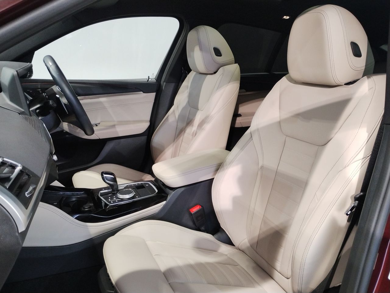 X4 xDrive20d RHD