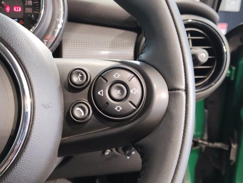 MINI F55 Cooper D 5dr Hatch LCI