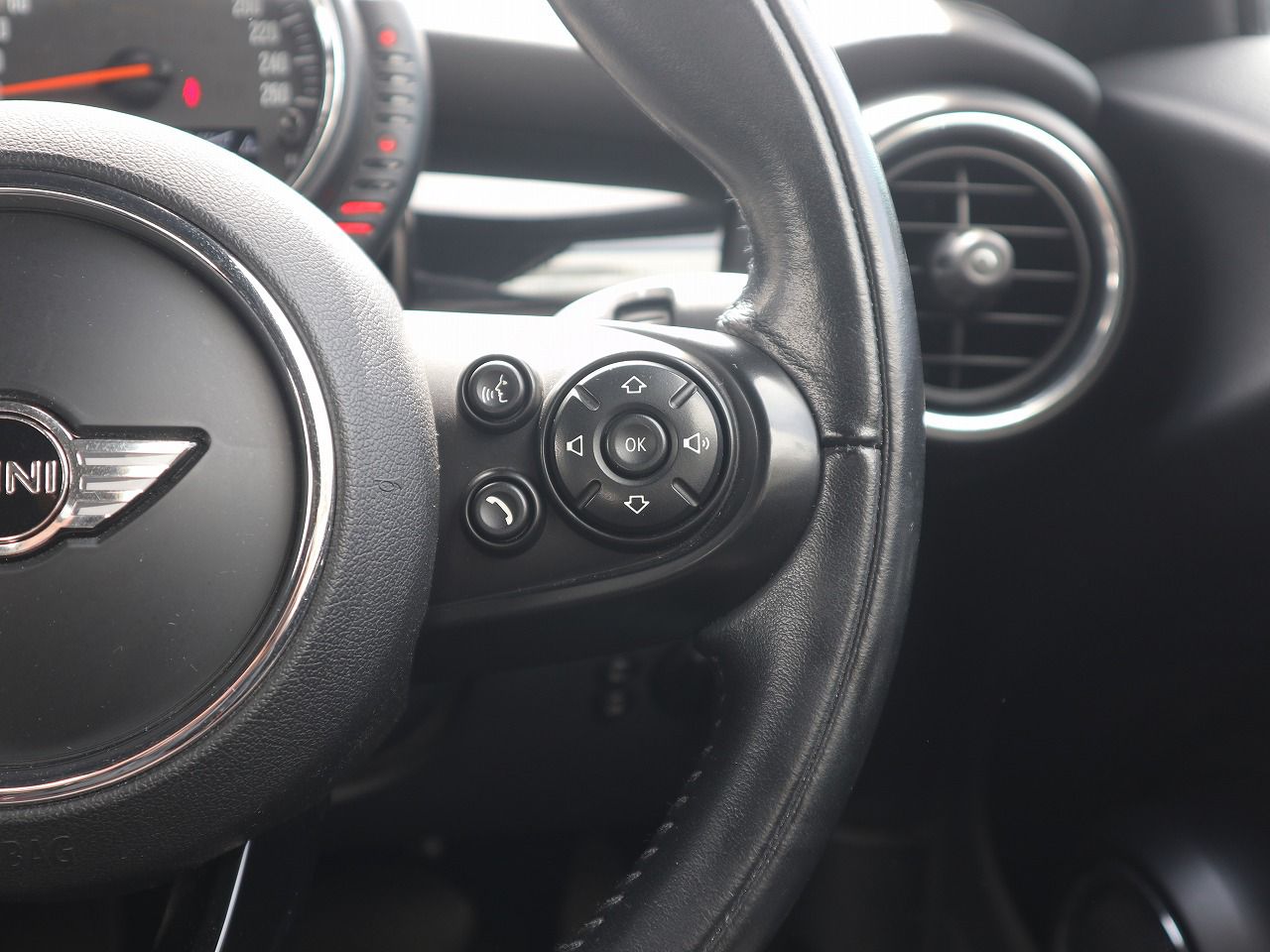 MINI CONVERTIBLE COOPER