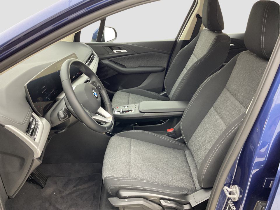 BMW 216