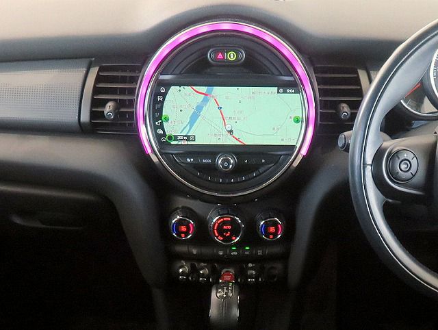 F55 COOPER D (AT)