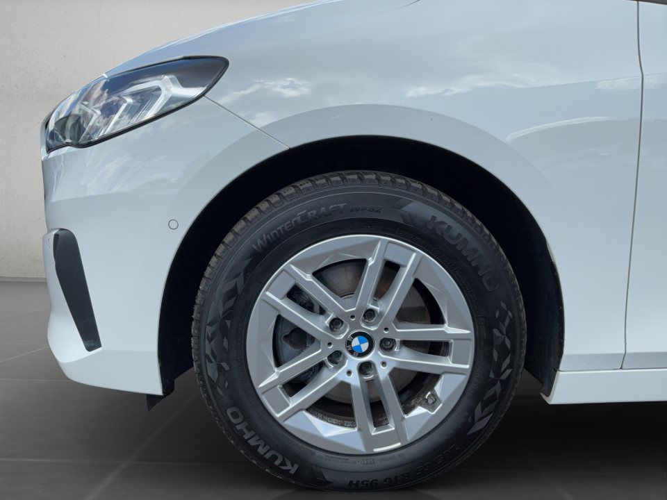 BMW 218